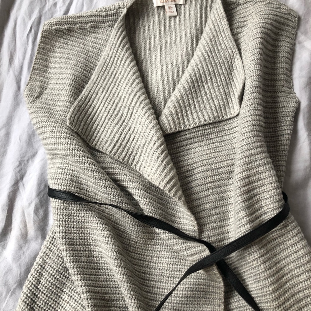 Gray woven vest